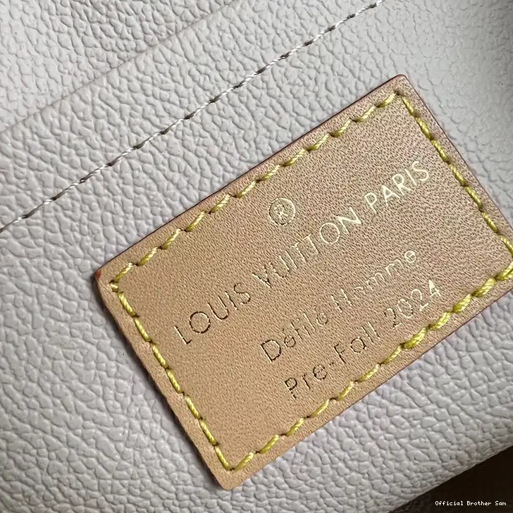 Official Brother Sam Bags LV 2406YA0034 0708